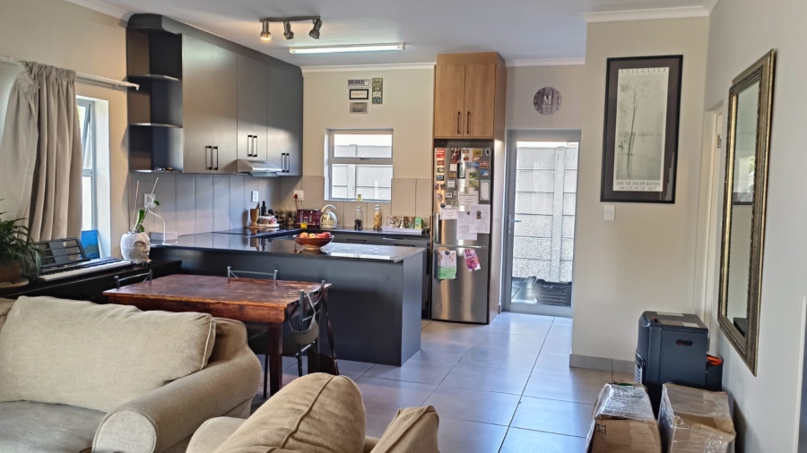 To Let 3 Bedroom Property for Rent in Parklands North Western Cape